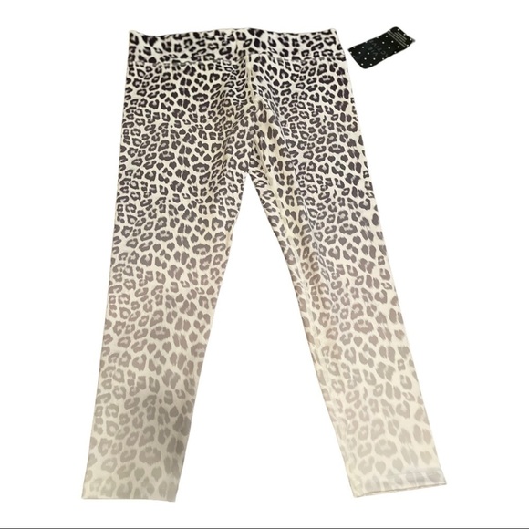 Vie activewear ROCKELL WHITE OMBRE LEGGINGS 7/8, WHITE LEOPARD - Picture 5 of 16